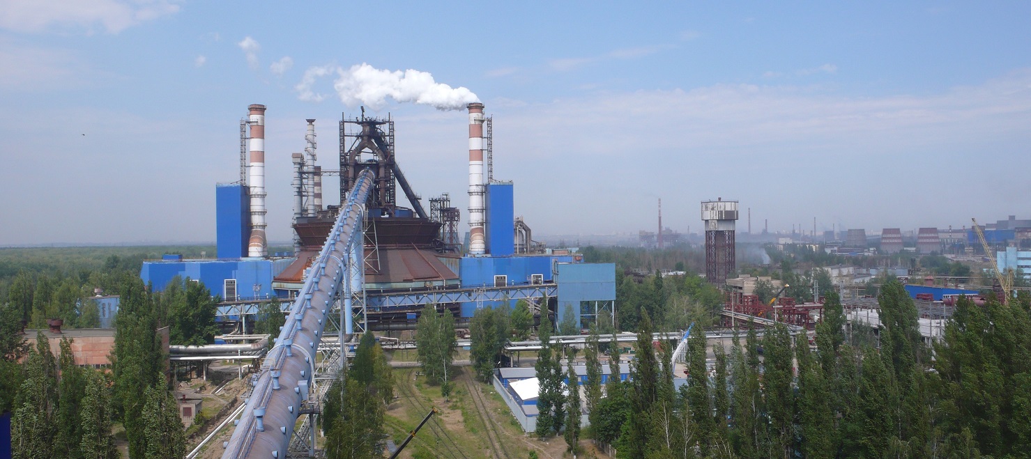 Iron production plant